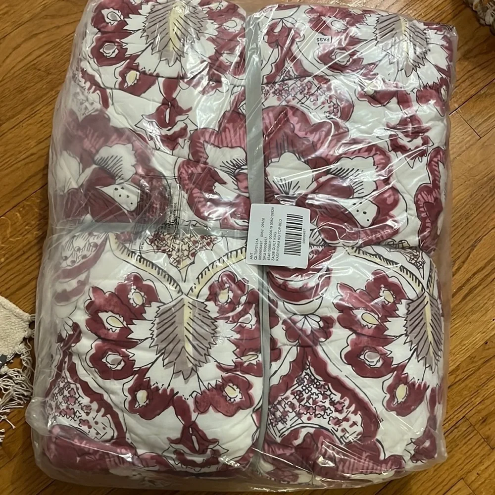 Anthropologie Zadie Artisan King Quilt NWT